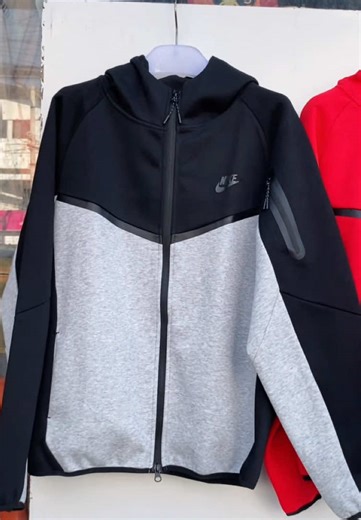 Streetwear Style: The Legend of Nike Tech Hoodies