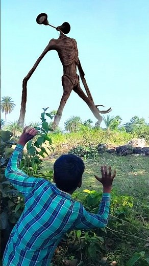 Siren Head in Real Life 😱 | VFX Horror”