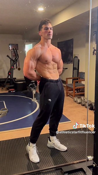 Logan Bodybuilder Model: Fitness Motivation with Muscles