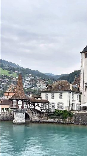 🏰 Oberhofen Castle – A Lakeside Fairytale on Lake Thun