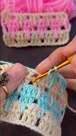 Super easy crochet blanket pattern