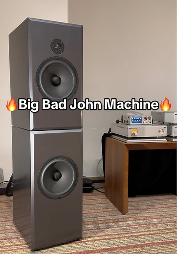 High-End Home HiFi Speaker Setup