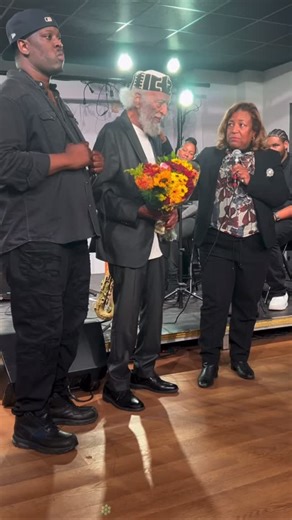 101 reactions · 8 comments | Thank you Detroit Thank you @thecarrcenter_detroit & Thank you @urbanartorchestra for making last nights beautiful tribute and celebration of Bill Foster a smashing success.  Cheers壟 | De'Sean Jones | Facebook