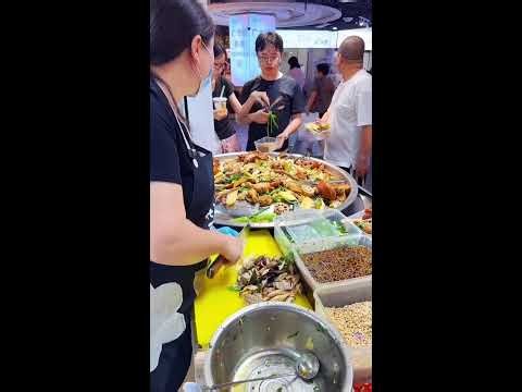 Chinese Street Food Tour | Giant Braised Food Platter | Amazing Night Market Delicacies