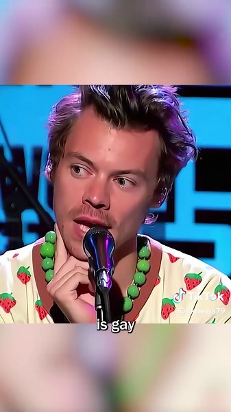 Harry Styles has finally come out as gay #snl #harrystyles #gay #saturdaynightlive #lgbt