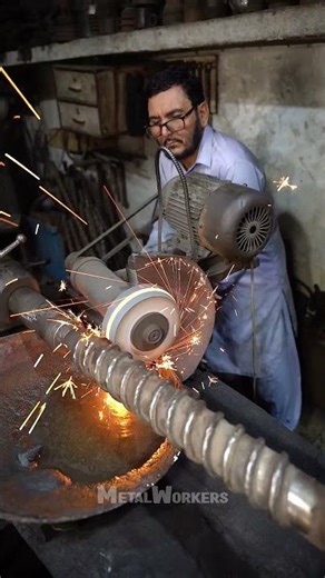 Extruder Screw Manufacturing