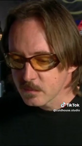 Kurt Cobain Used Rubber Duck Sound Effects on Nirvana Song Drain You