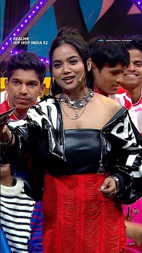 Manisha Rani’s Flirty Shayari 😂 | Raghav Juyal | Realme Hip Hop India S2 | Amazon MX Player