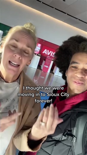 Lost Keys Woes | Funny Mom Moment ft. Leanne Morgan