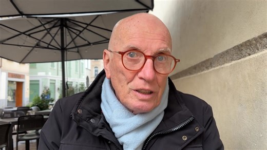 Busto Arsizio: Un Viaggio nei Millenni con Giuseppe Pacciarotti Busto Arsizio non è solo un centro industriale moderno; è un mosaico di storie che affondano le radici in un passato millenario. A ricordarcelo è il Dott. Giuseppe Pacciarotti, autore del volume "Busto Arsizio: Segni della sua storia", un'opera che guida i lettori alla scoperta dell'identità profonda della città. Dalle Radici Celtiche al Boom Industriale Il libro parte dalle origini celtiche e dal periodo romano, sottolineando come 