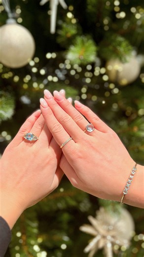 𝐆𝐞𝐛𝐨𝐫𝐞𝐧 𝐢𝐧 𝐝𝐞𝐜𝐞𝐦𝐛𝐞𝐫? 𝐁𝐥𝐚𝐮𝐰𝐞 𝐓𝐨𝐩𝐚𝐚𝐬 𝐡𝐨𝐨𝐫𝐭 𝐛𝐢𝐣 𝐣𝐨𝐮. De frisse blauwtint van deze edelsteen staat symbool voor rust, helderheid en harmonie. Ontdek onze blauwe topaas sieraden in onze winkels en online. Het perfecte cadeau voor december!🩵 | Zuyver