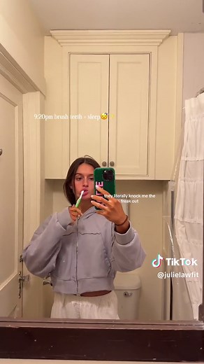 Effective Monday Night Routine to Wake Up at 5AM | Gym, Fitness, UConn