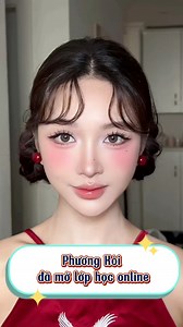 206K views · 1.5K reactions | ✨ TIN HOT TỪ PHƯƠNG KOI ✨. Khóa học online đầu tiên chính thức ra mắt!Bạn đã sẵn sàng để học makeup từ chính tay người đứng sau hàng loạt layout “triệu view”?  Đăng ký ngay – chạm gần hơn đến giấc mơ làm đẹp chuyên nghiệp. | Phương Kòi Makeup | Facebook