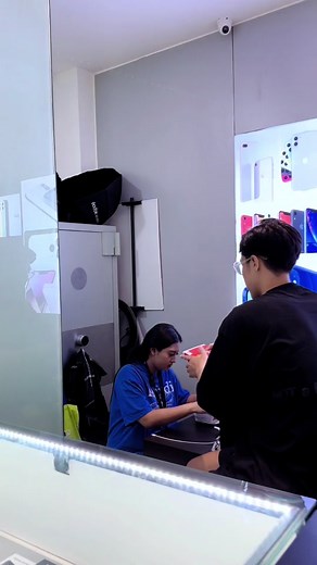 Mending iPhone 11 atau 12? Simak Perbedaannya!