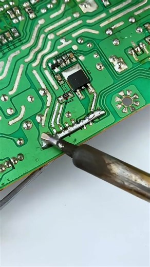 High-purity rosin-core solder wire with low melting point and smooth tin flow — makes removing pin headers easy. #MotherboardRepair #SolderWire #ProductReview | LCDrepairguide