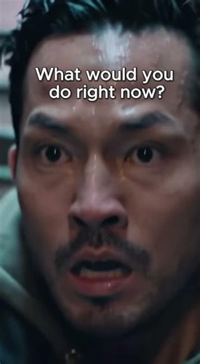 He Didn’t Realize The Ladder Was Loose 😳