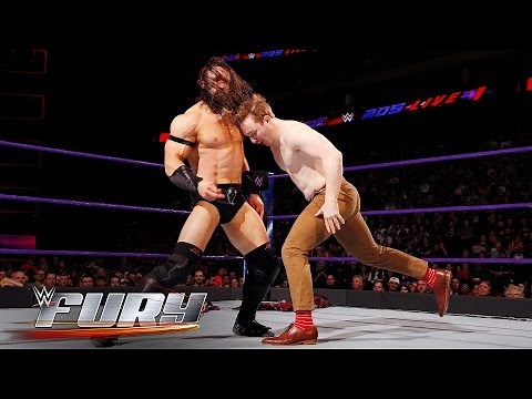 17 headbutts that will drop you like a load of bricks: WWE Fury