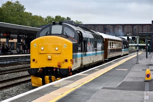 Steven Grimbleby on Instagram: "Two Scotrail class 37 Diesel Locos at Oxford in September 2025 with @theofficialjakes #Class37 #DieselLocos #Oxford #OxfordStation #Scotrail"
