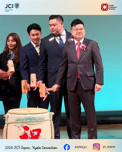 [RECAP] 𝗝𝗖𝗜 𝗝𝗮𝗽𝗮𝗻 𝗞𝘆𝗼𝘁𝗼 𝗖𝗼𝗻𝘃𝗲𝗻𝘁𝗶𝗼𝗻 𝗛𝗶𝗴𝗵𝗹𝗶𝗴𝗵𝘁𝘀 🇯🇵 @JCI Japan held the Kyoto Convention from January 24-26. This is an opportunity for all those taking part to engage our friendships and communicate with each other at International Night, General Assembly and JCI Japan Senate Night. JCI Executive Vice President Ben Mak served as a motivational force for attendees. The New Year Commemorative Ceremony was a heartfelt event, bringing everyone together to celebrate n