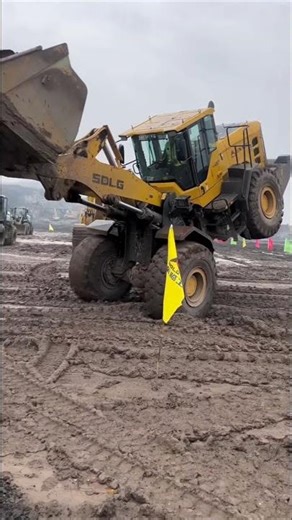 “Unstoppable loader stunts full of power. 😳😐