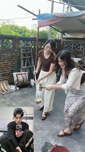 🔥Magic Chinese Teacups CHANGE COLOR!? Testing Phoenix Cup & Heat-Sensitive Set. #coolgadgets