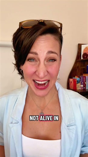 📣Coach, creative, healer 📣 The first person that has to be sold on your offer is YOU