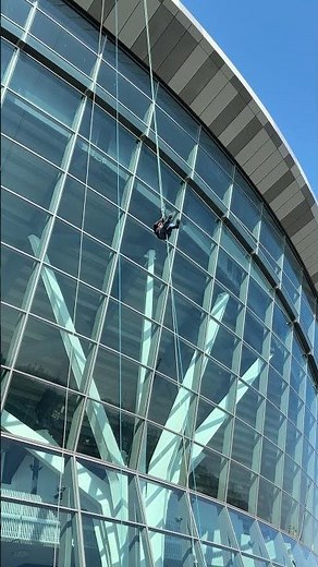 THE BIG STADIUM ABSEIL 2026: Chris Cowlin and Craig Dearman: Challenge For London Ambulance Charity