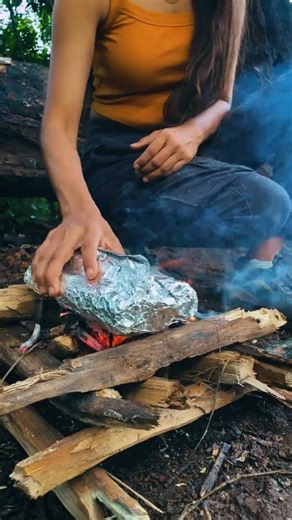 ✅Survival Fire Hack: Make Your Own Charcoal 🔥 #survival #camping #outdoors