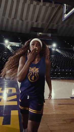 March Madness is the stage, but Choosing Better is the grind that gets you there. @Flaujae #flaujae #flaujaejohnson #marchmadness #lsutigers #lsubasketball