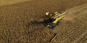 Claas Lexion 760 Terra Trac combine sets world-record harvest