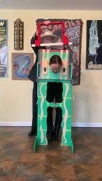 Head Chopper Illusion - with rope through the neck feature - Goswicks Magic Books