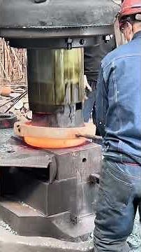 Inside the forging factory The Process from a Red-Hot, High-Temperature Steel Ingot to a Slab #forge