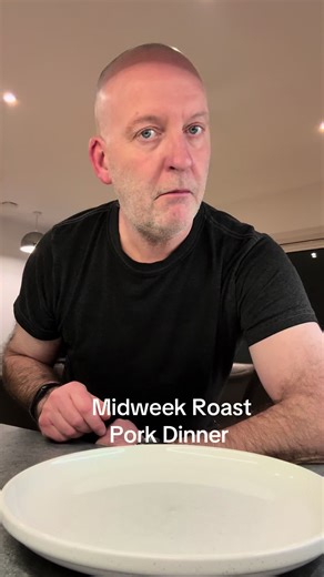 Midweek Roast with leftover pork from Sunday #midweekroast #porkroast #roastpotatoes #cookwithbrett #ninjaairfryer
