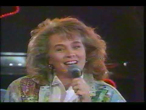 Country Centre- Ville 1994 with Edith Butler & Renée Martel