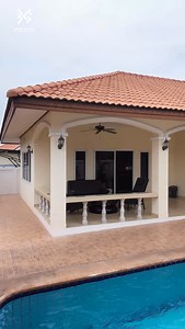 Single house with private swimming pool Huahin soi 88 Price : 3,690,000 THB Property Details: Land Area 256 sq m 2 bedrooms, 2 bathrooms Living room, European kitchen built-in. Completely furnished and self contained with kitchen utensils. water and electricity according to the government bill . refrigerator and washing machine included. shady, pleasant, quiet, private Contact for Viewing & More Information 📞 Benoit (English & Français) Tel / Line / WhatsApp: 66 (0) 86 340 2425 📧 Email: starpr