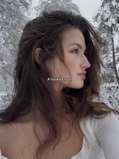 Understanding the Beauty of Hooked Noses