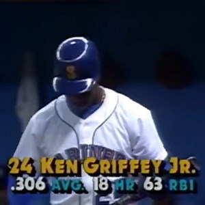 August 31st, 1990 🗓 34 years ago, Ken Griffey Jr. and Sr. became the first father-son combo in MLB history to take the field together. The best part, they would get back-to-back hits in their first at-bats 💪 | FanDuel