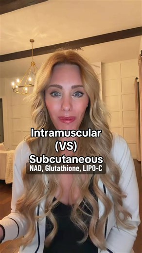 💉 IM vs SQ — what’s the difference? 🤔 I get this question ALL the time, so let’s keep it simple. ✨ IM (intramuscular) • Absorbs faster • Higher peak levels • More vascular • Smoother more comfortable injection experience (my personal favorite 🙋‍♀️) ✨ SQ (subcutaneous) • Slower, steadier absorption • Gentle, sustained release • Great for maintenance or frequent dosing 👉 Both work beautifully. The difference isn’t about what works better—it’s about how fast it absorbs and what your goal is. 🧬