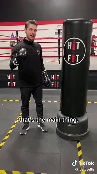 Boxing Sounds: Why Boxers Make Noise When They Punch