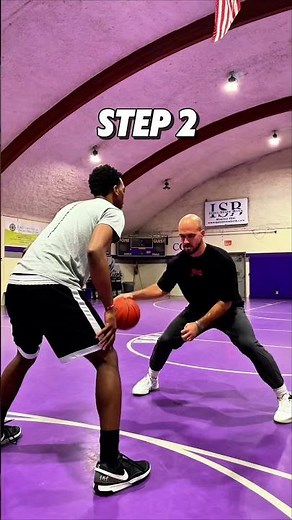 How to master the misdirection crossover 🎒🔥