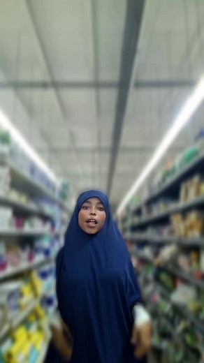 Expressive Gestures in Grocery Store Setting