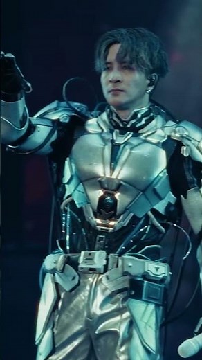 🎬 #薛之谦 全新MV《#AI》正式上线！🤖✨冷色宇宙下的理性实验，一场关于“爱”与“控制”的终极提问。| TME腾讯音乐 | 2025流行音乐