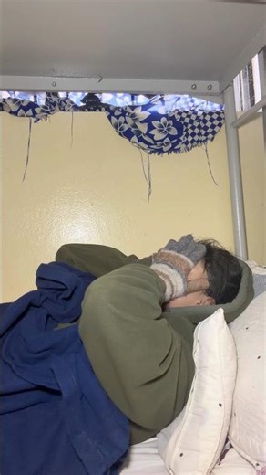 College morning routine💃Bangalore weather🥶#adayinmylife #ytshorts #vlog #DermDoc #PurpleSunscreen