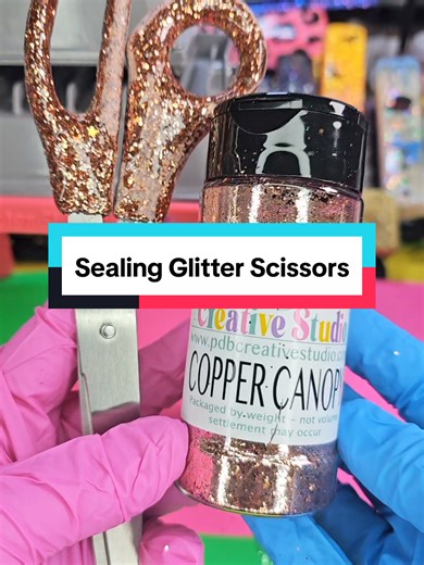 Sealing Glitter Scissors with UV Resin Technique