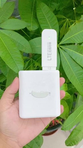 自从用了这款无线wifi，出门再也不用担心没流量了啦！
