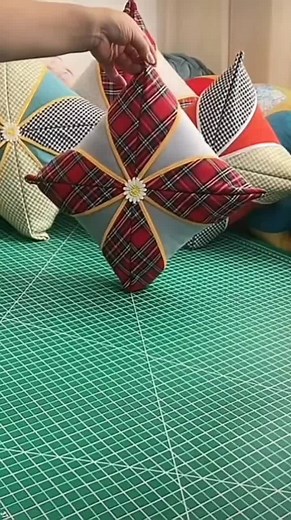 Aprenda a Fazer Almofadas em Patchwork