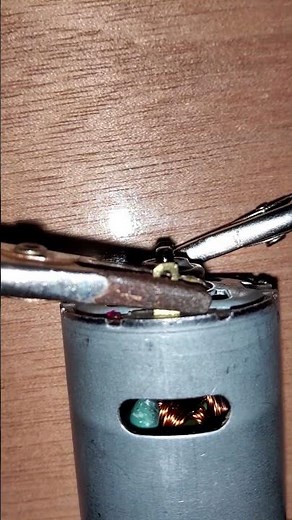 Arduino Makes DC Motor Spin Super Slow #shorts #arduino #dcmotor #electronics #electricmotor #motor