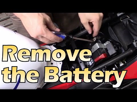 CBR300R - Battery Removal