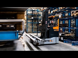Multidirectional reach truck NexX for the handling of pallets and long goods | HUBTEX