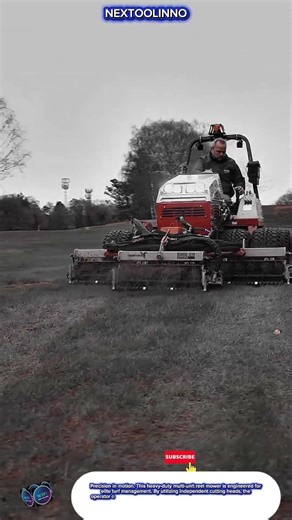 Powerful Machine Skills: Control a Multi-Reel Mower for Large Lawn Areas